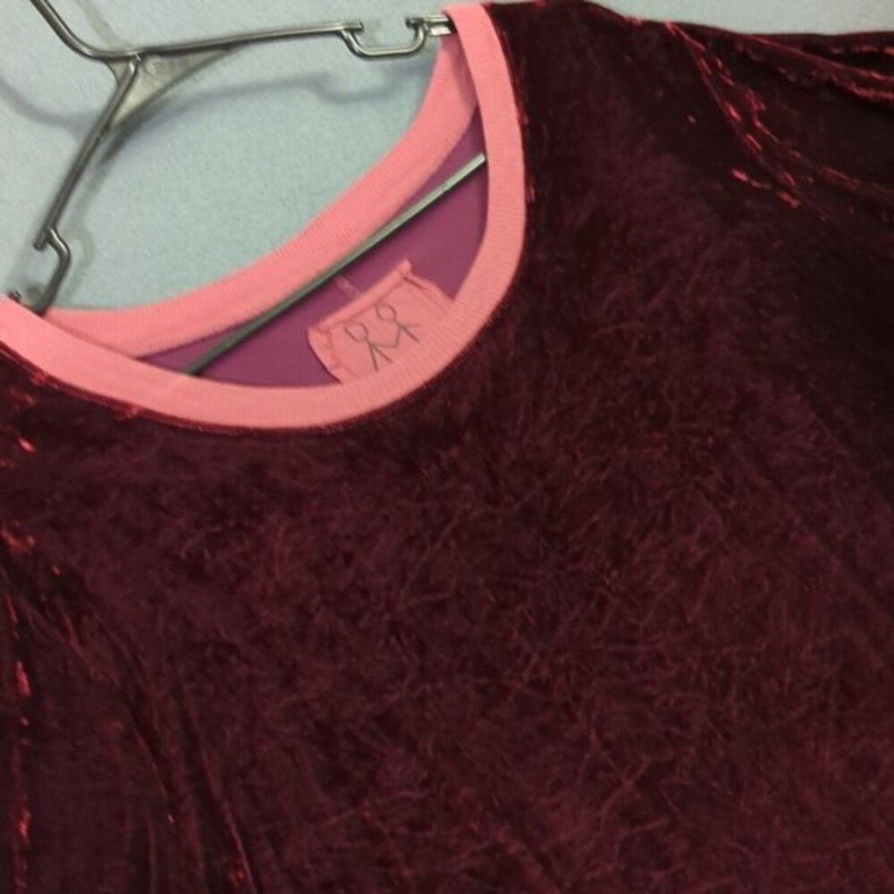 Johnny Was Pete & Greta Top Women's M Ruby Red Velvet Short Sleeve Pullover